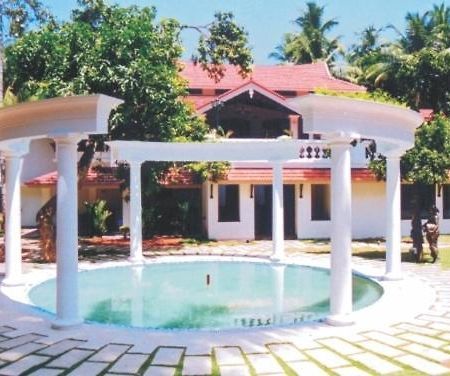 Hotel Chanakya Thiruvananthapuram Exteriör bild